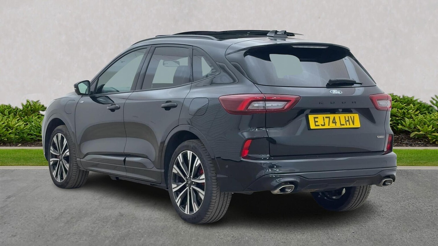 Used Ford Kuga 2024 for sale - 76974508: Photo 2