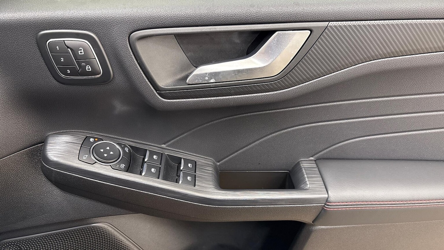 Used Ford Kuga 2024 for sale - 76974508: Photo 21