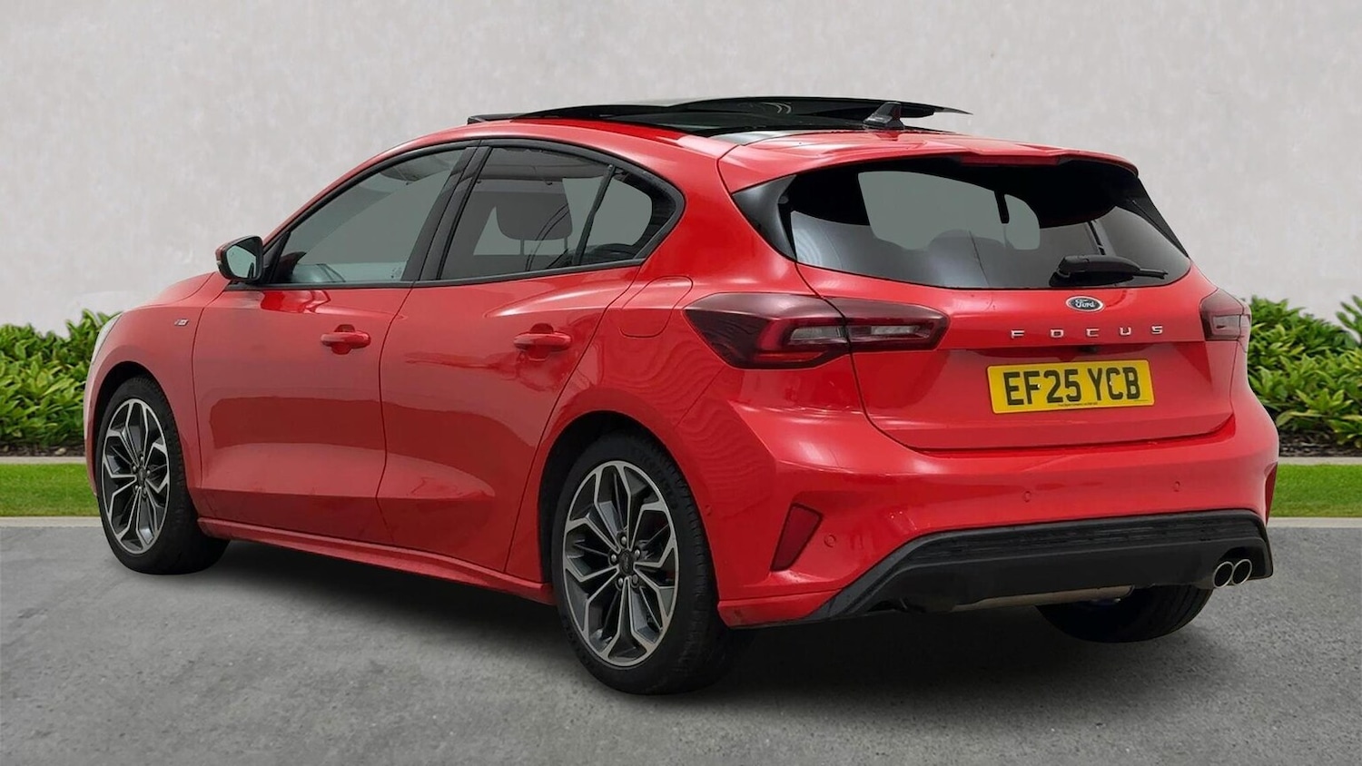 Used Ford Focus 2025 for sale - 76510691: Photo 2