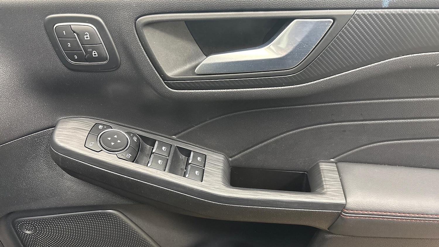 Used Ford Kuga 2024 for sale - 76940484: Photo 19