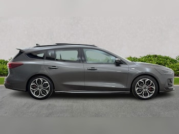 Used Ford Focus 2024 for sale - 75616104: Photo