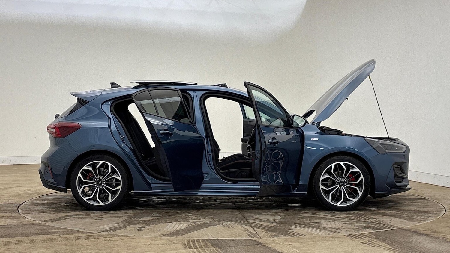 Used Ford Focus 2025 for sale - 76918988: Photo 24