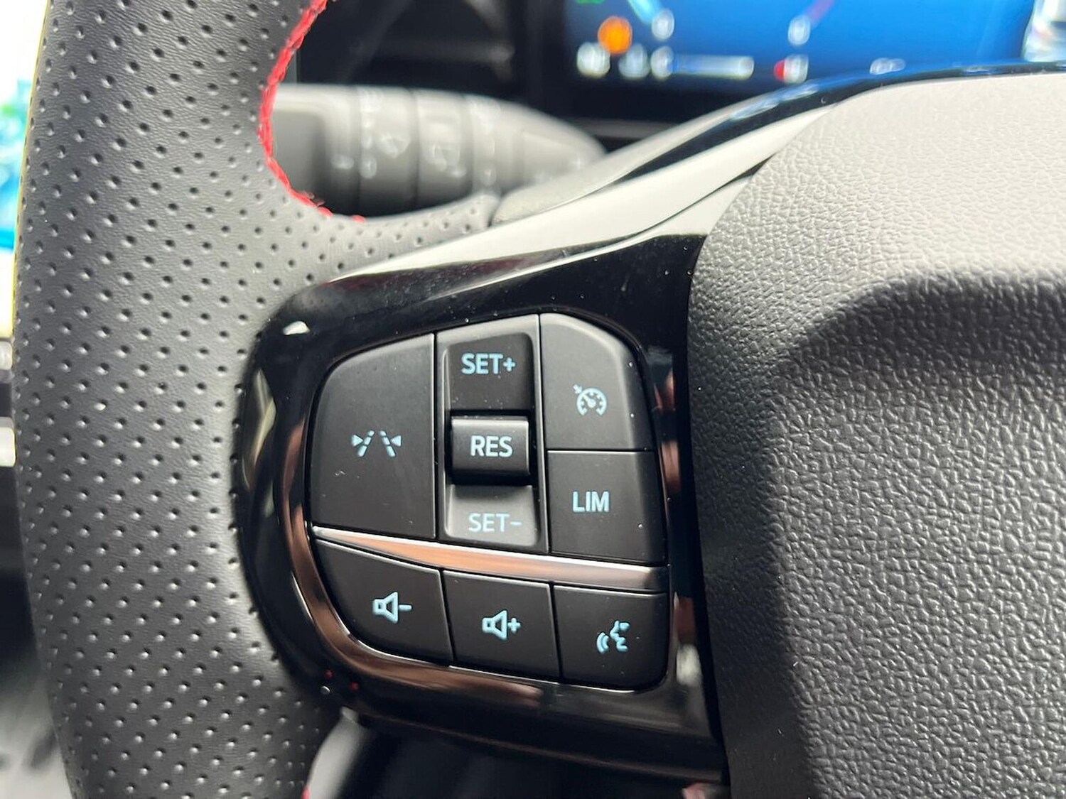 Used Ford Puma 2025 for sale - 76374362: Photo 26