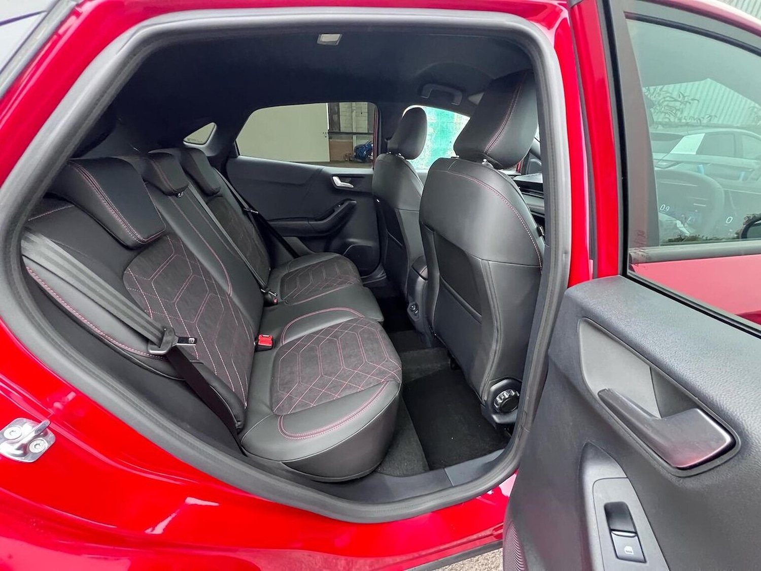 Used Ford Puma 2025 for sale - 76374362: Photo 33