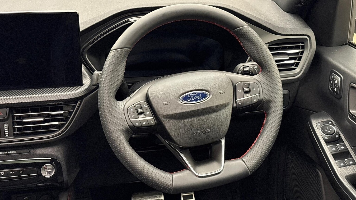 Used Ford Kuga 2025 for sale - 76945930: Photo 10