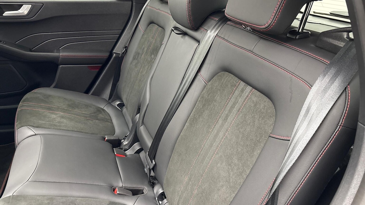 Used Ford Kuga 2025 for sale - 76945930: Photo 17