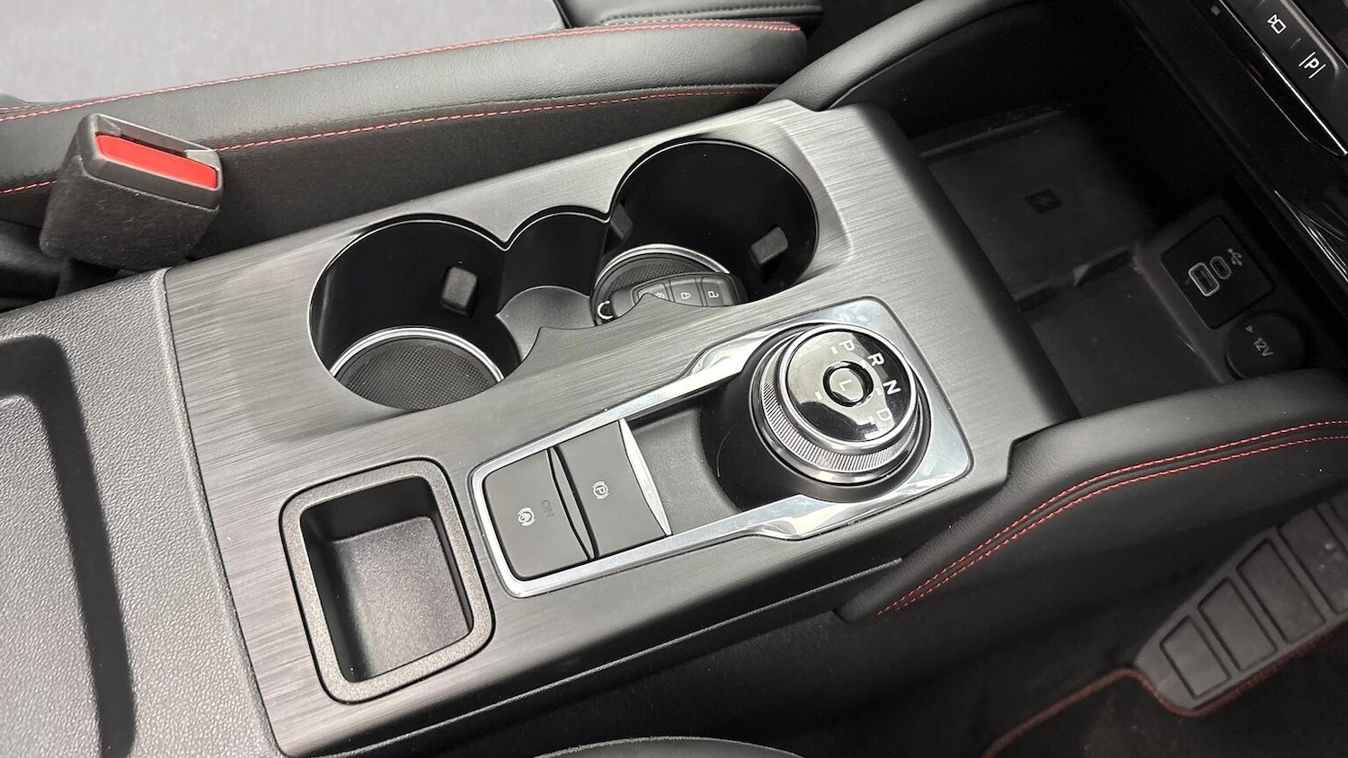 Used Ford Kuga 2025 for sale - 76945930: Photo 20