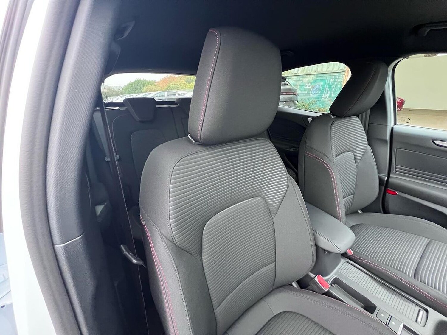 Used Ford Focus 2025 for sale - 76379036: Photo 32