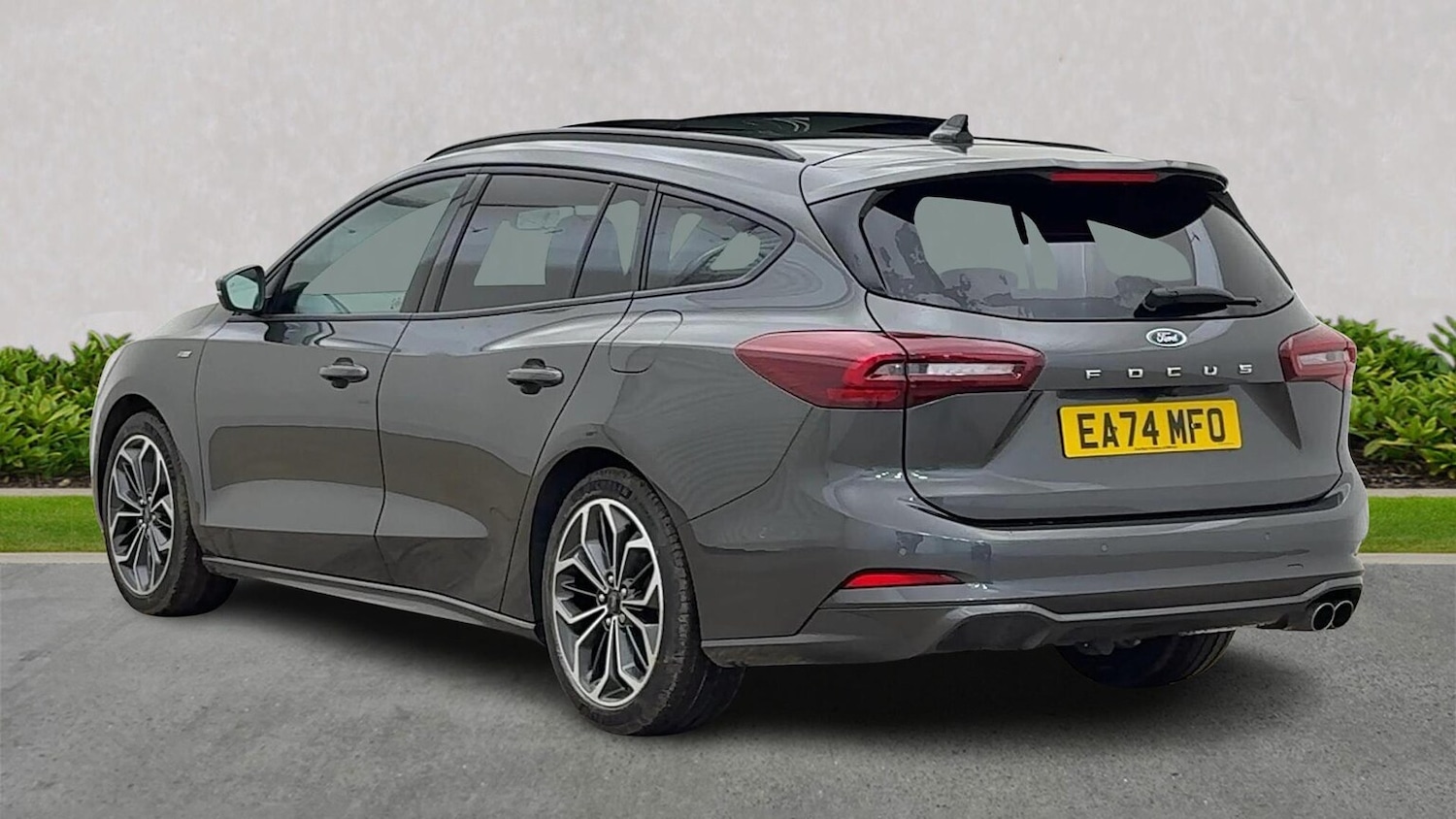 Used Ford Focus 2024 for sale - 76832025: Photo 2