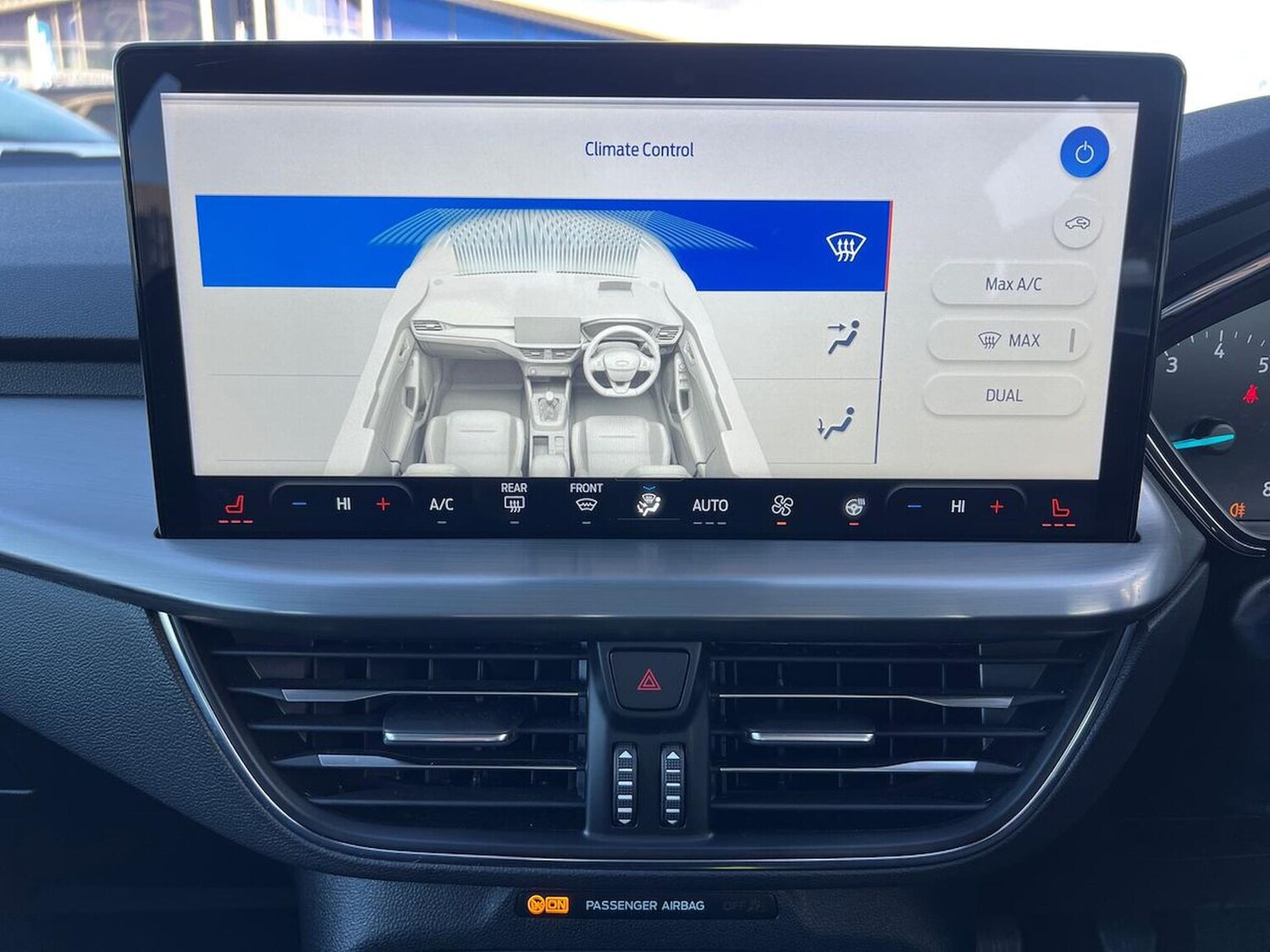 Used Ford Focus 2023 for sale - 76791901: Photo 12