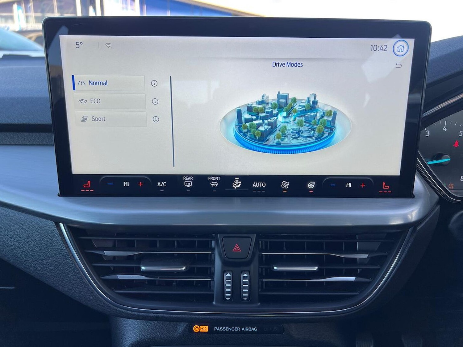 Used Ford Focus 2023 for sale - 76791901: Photo 25