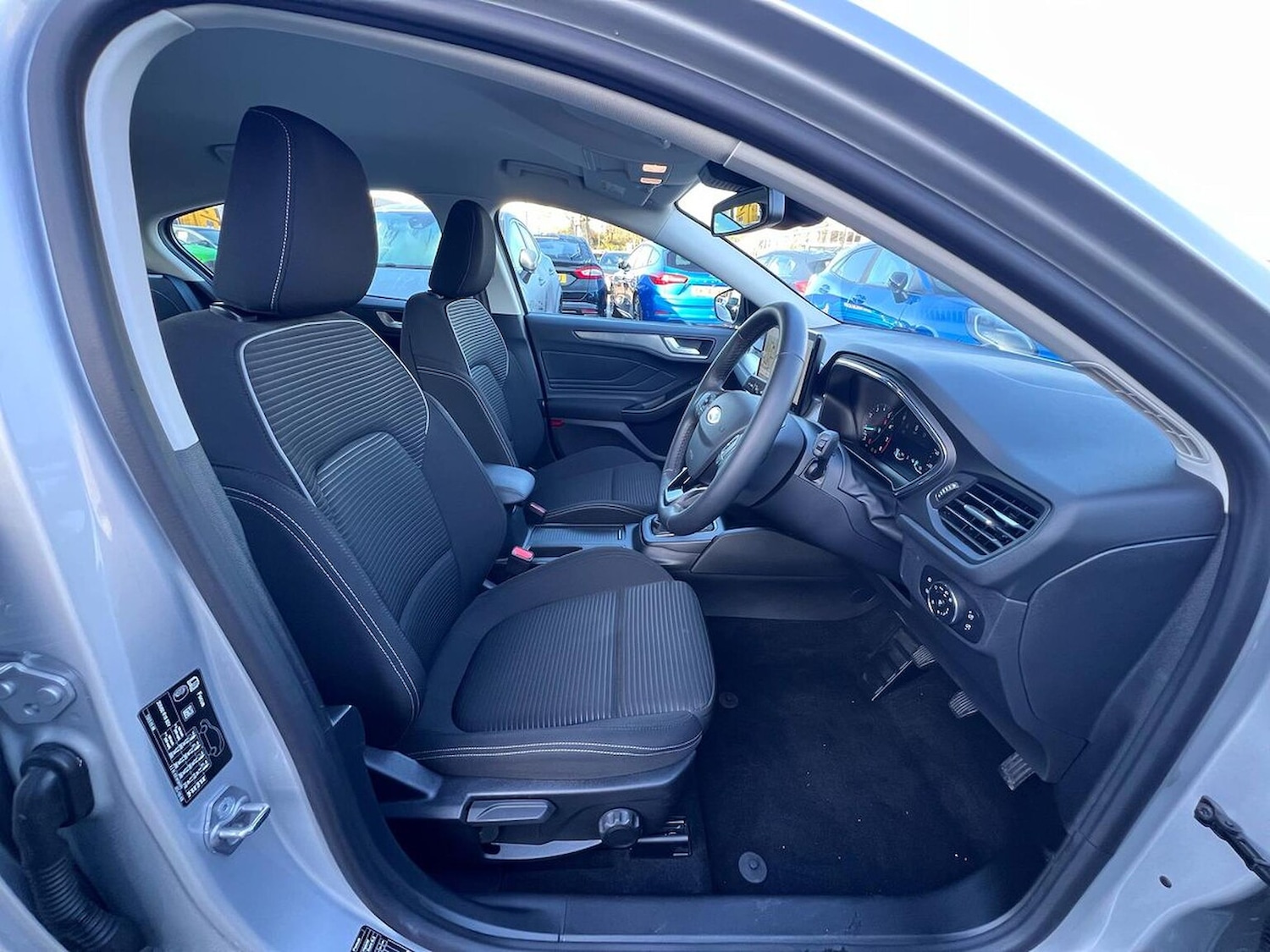 Used Ford Focus 2023 for sale - 76791901: Photo 31