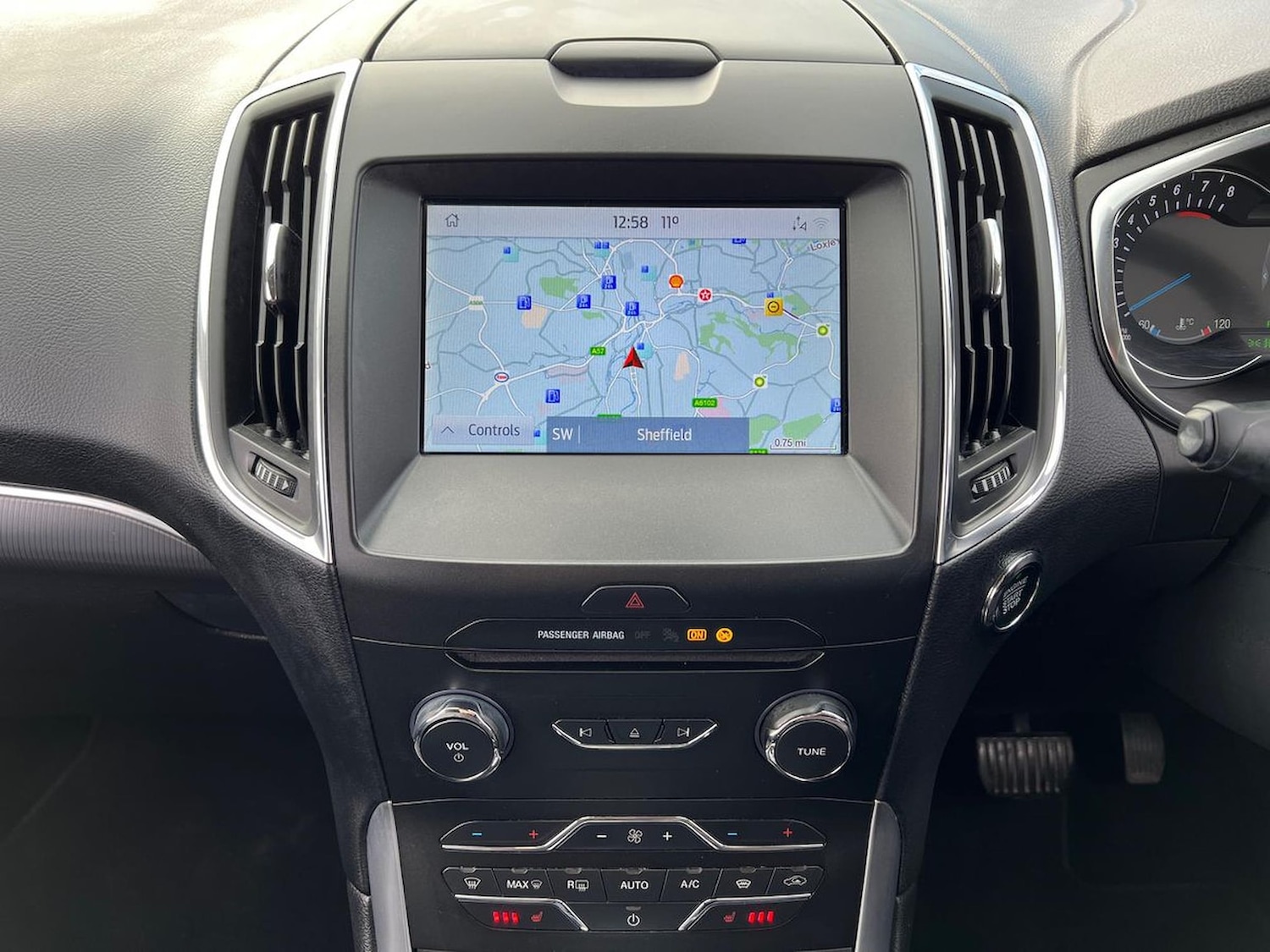 Used Ford Galaxy 2022 for sale - 76628060: Photo 24