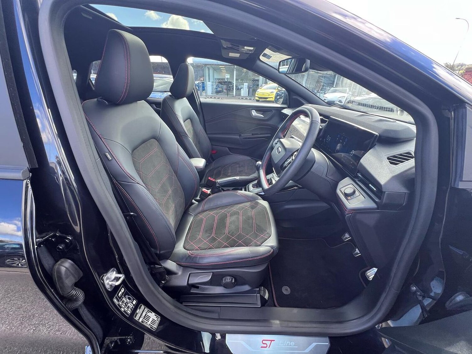 Used Ford Puma 2024 for sale - 75745416: Photo 31