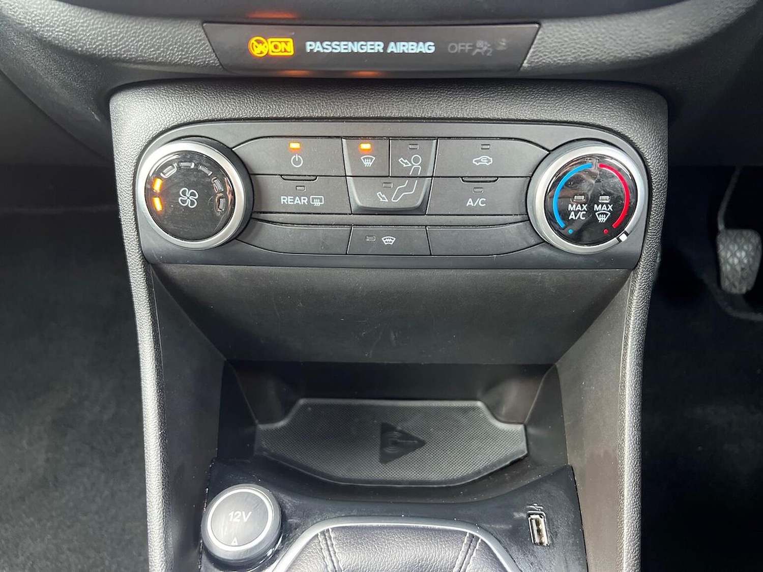 Used Ford Fiesta 2018 for sale - 76969037: Photo 12