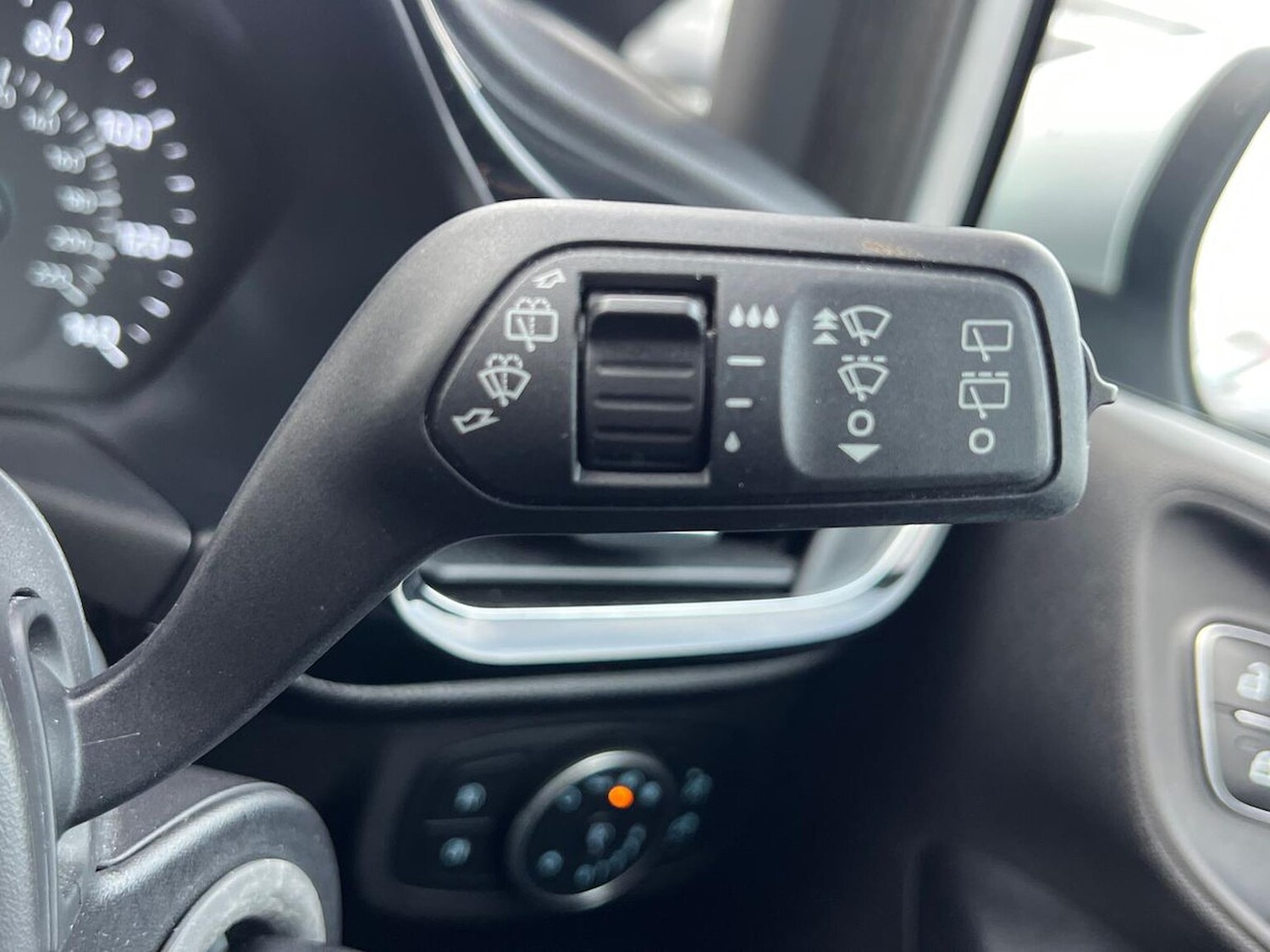 Used Ford Fiesta 2018 for sale - 76969037: Photo 29