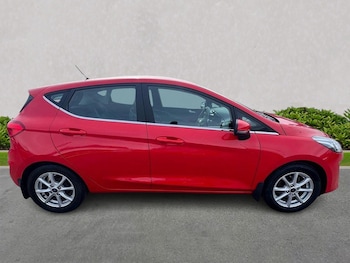 Used Ford Fiesta 2017 for sale - 79569188: Photo