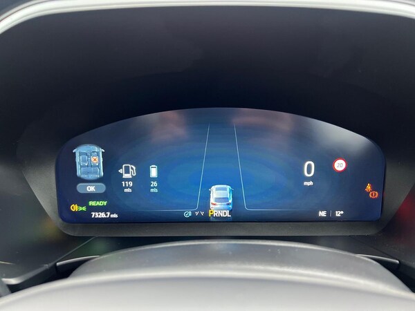 Used Ford Kuga 2025 for sale - 76316471: Photo 10