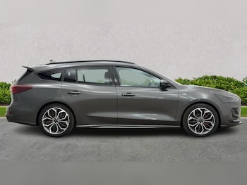 Used Ford Focus 2024 for sale - 76273487: Photo 3