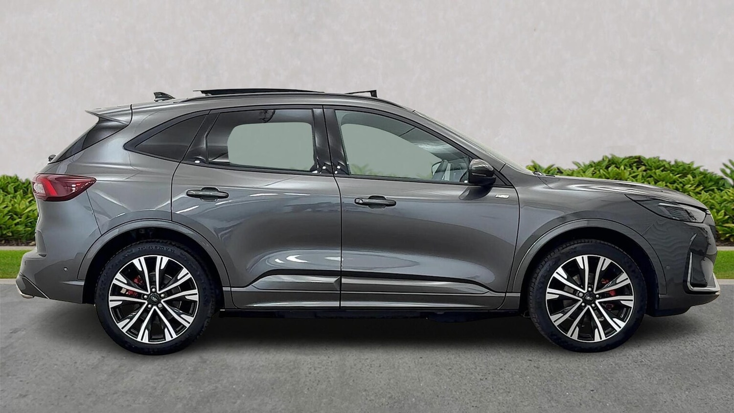 Used Ford Kuga 2025 for sale - 76837214: Photo 3