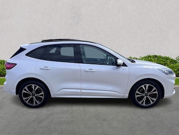 Used Ford Kuga 2023 for sale - 78267373: Photo