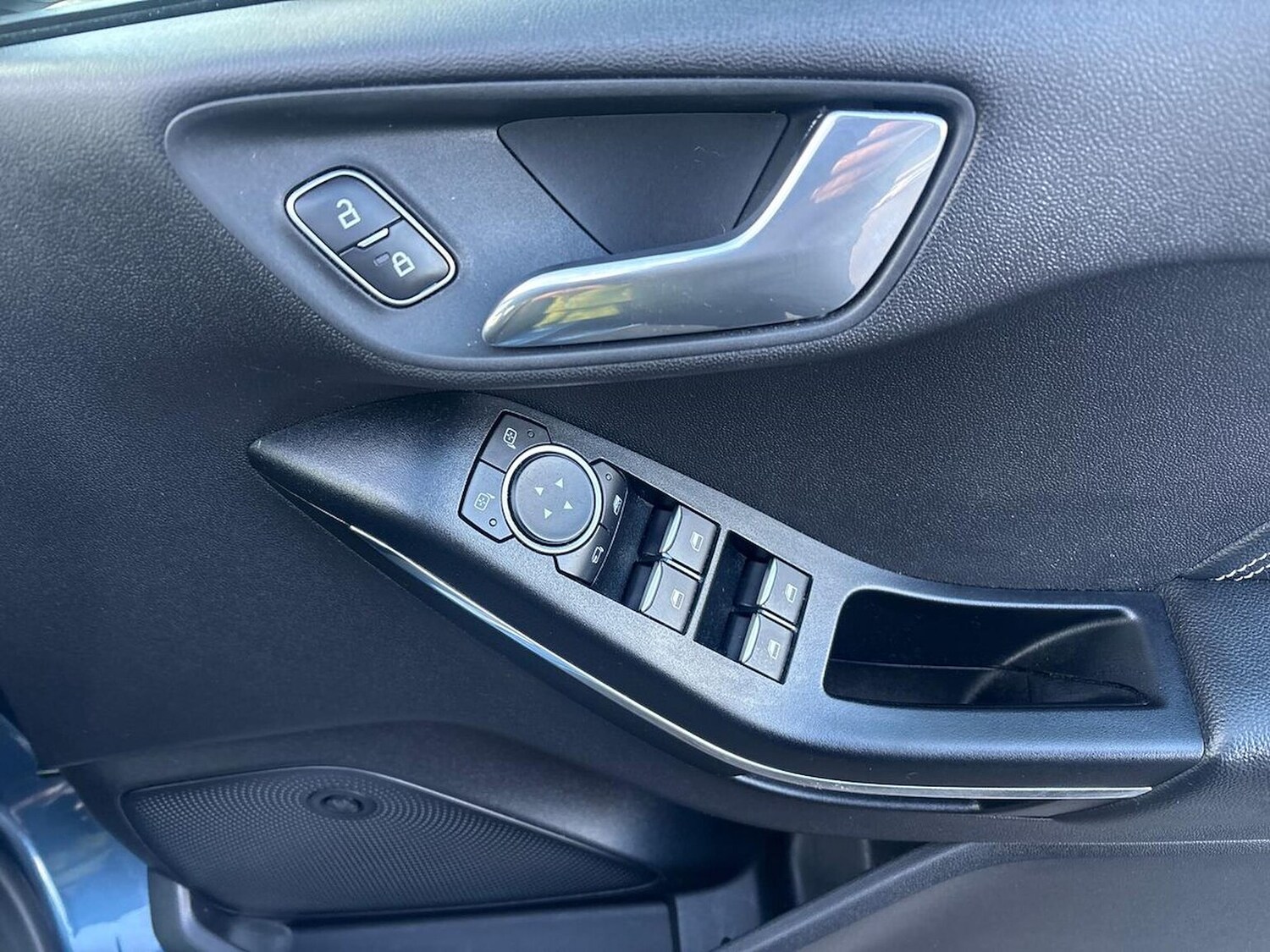 Used Ford Fiesta 2018 for sale - 76860033: Photo 30