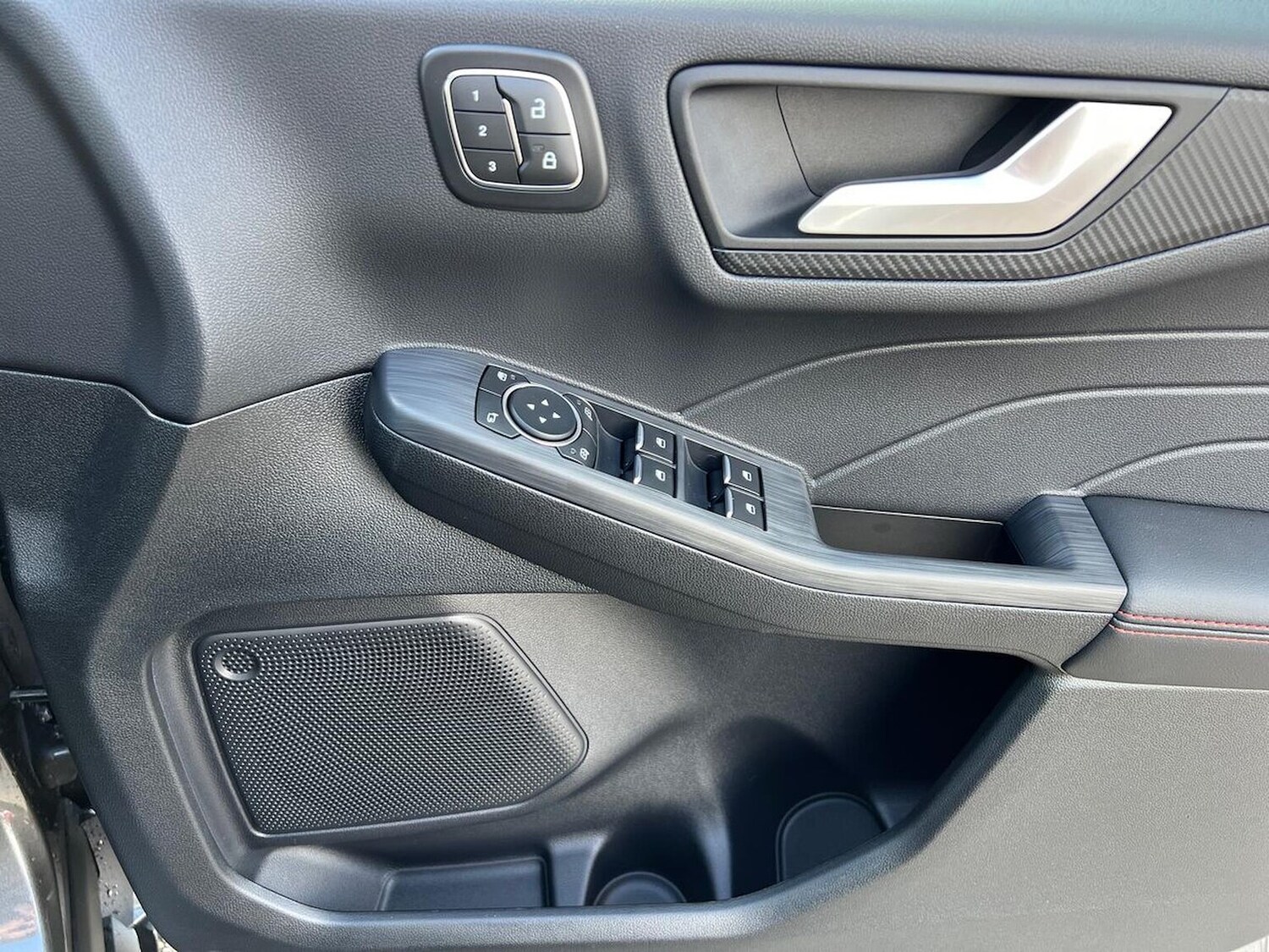 Used Ford Kuga 2025 for sale - 77489320: Photo 30