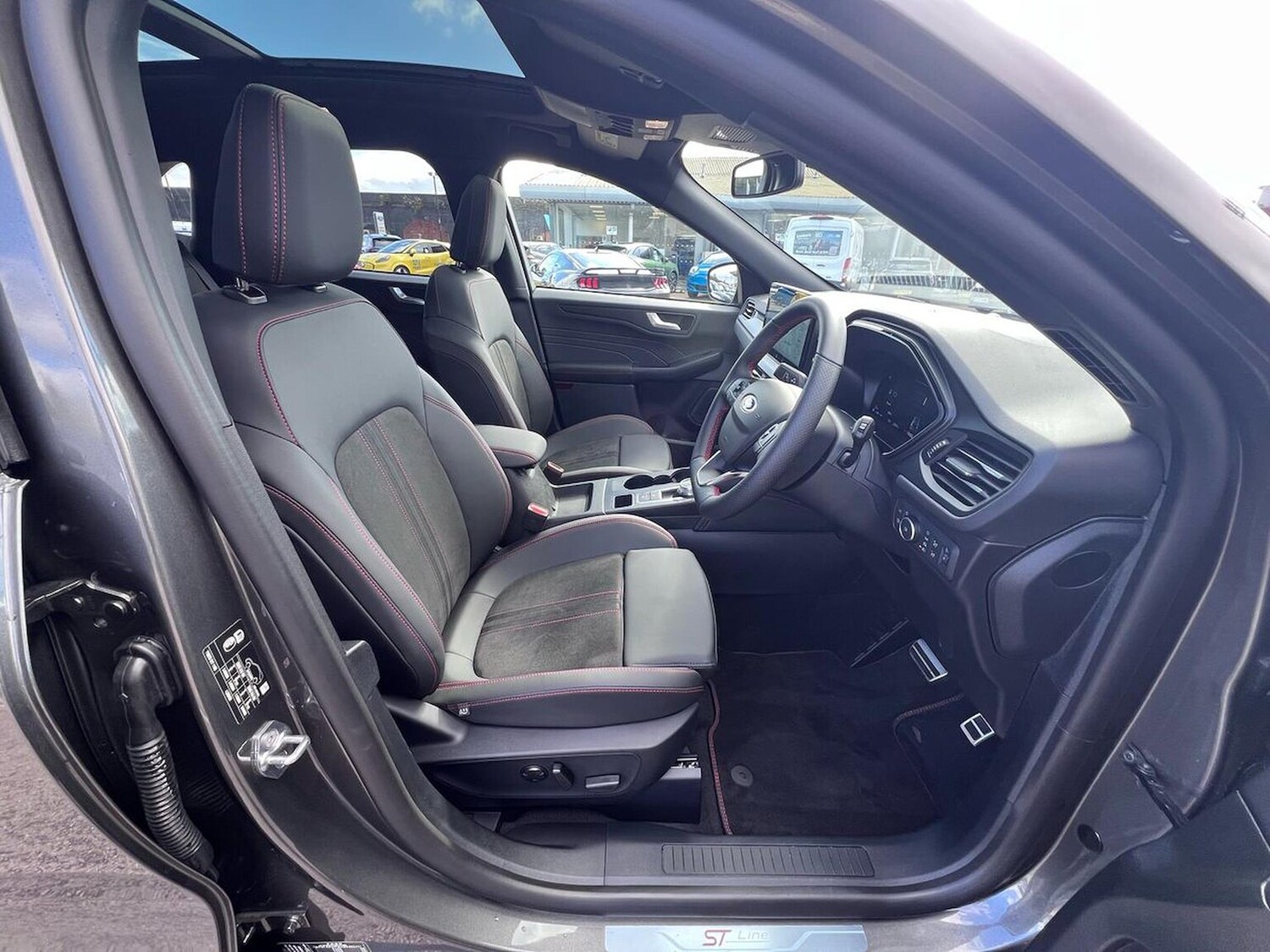 Used Ford Kuga 2025 for sale - 77489320: Photo 31