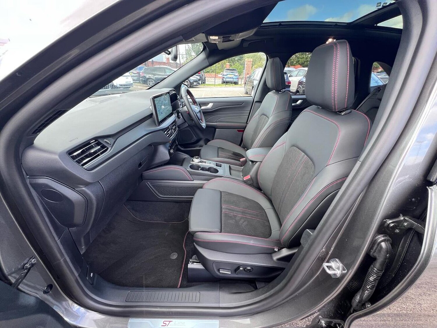 Used Ford Kuga 2025 for sale - 77489320: Photo 35