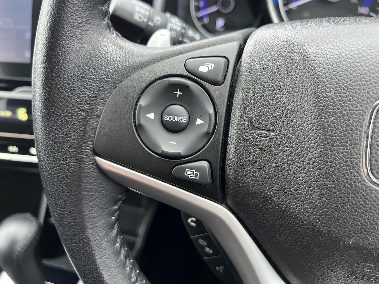 Used Honda Jazz 2019 for sale - 76591438: Photo 26