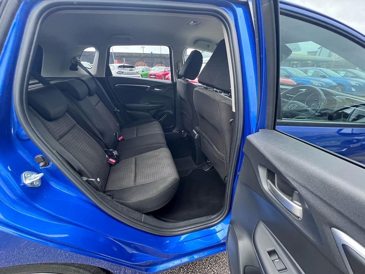 Used Honda Jazz 2019 for sale - 76591438: Photo 33