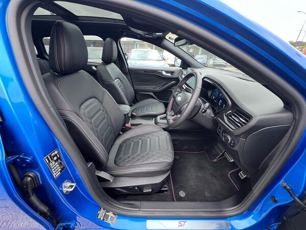 Used Ford Focus 2025 for sale - 76089121: Photo 31