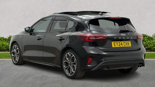 Used Ford Focus 2024 for sale - 76300771: Photo 2