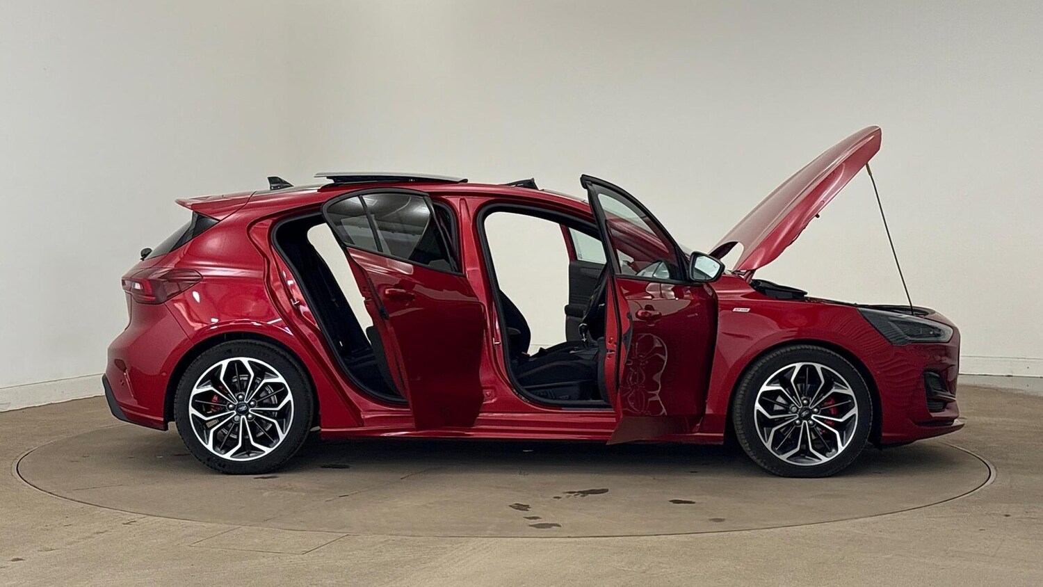 Used Ford Focus 2025 for sale - 76663767: Photo 25