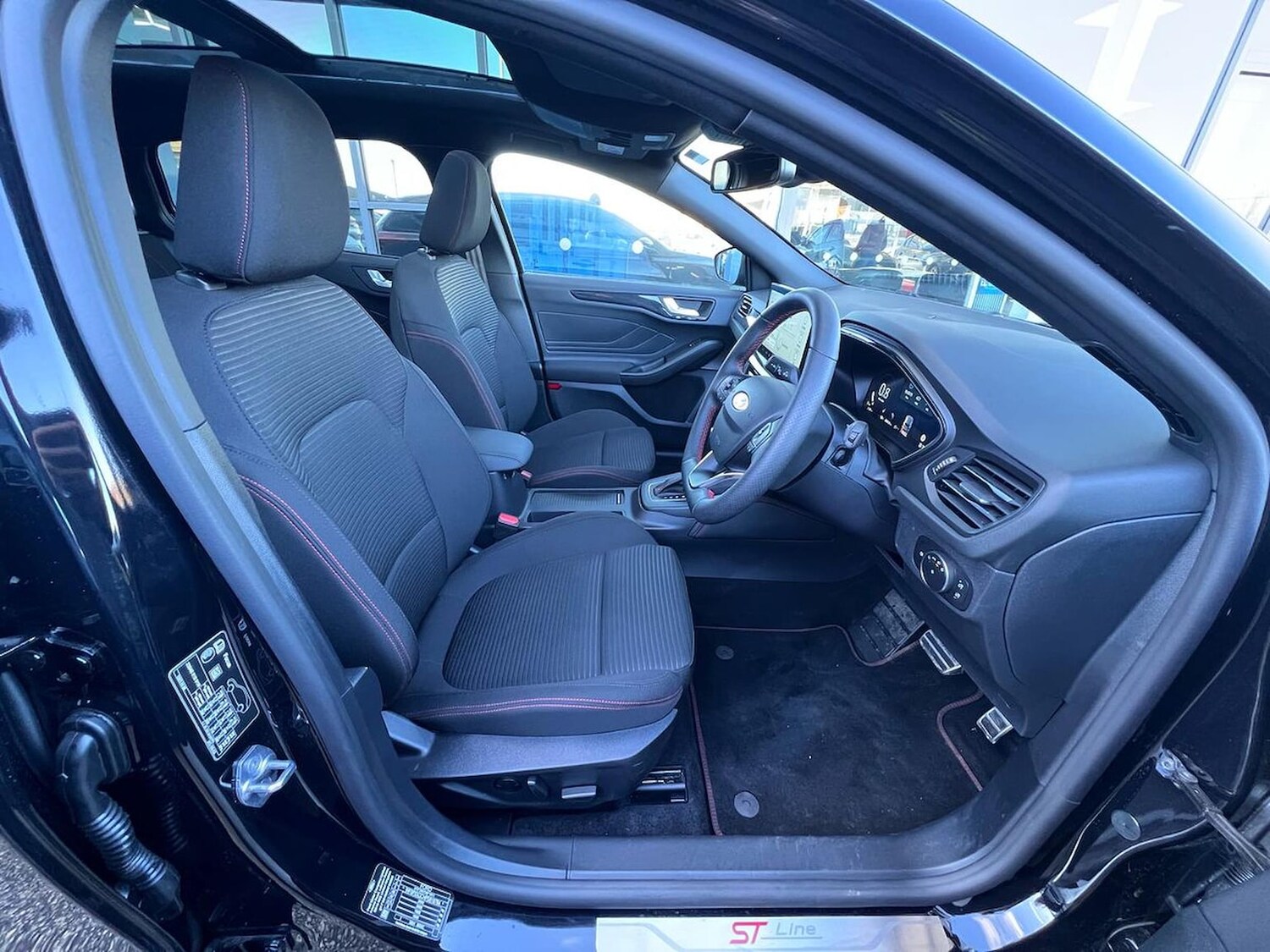 Used Ford Focus 2025 for sale - 77489272: Photo 31