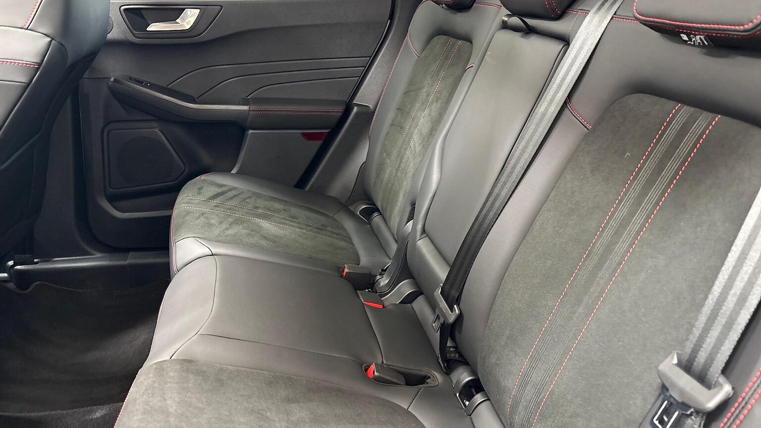 Used Ford Kuga 2025 for sale - 76918985: Photo 17