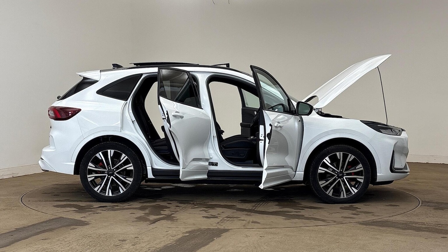 Used Ford Kuga 2025 for sale - 76918985: Photo 24