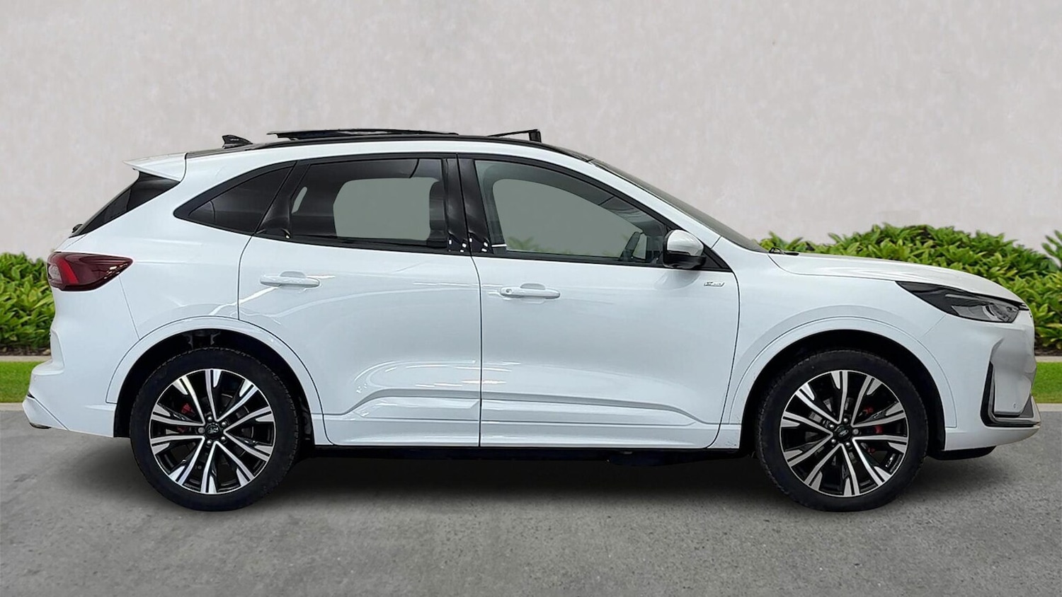 Used Ford Kuga 2025 for sale - 76918985: Photo 3