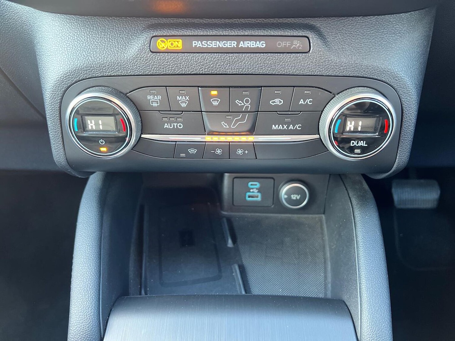 Used Ford Kuga 2020 for sale - 76374364: Photo 12