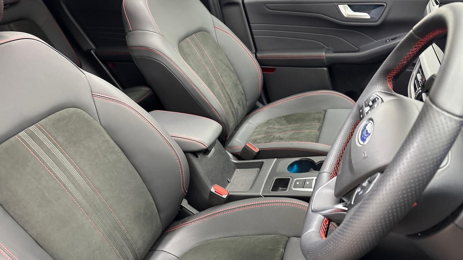 Used Ford Kuga 2025 for sale - 77033471: Photo 15