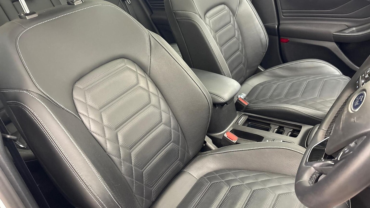 Used Ford Focus 2024 for sale - 77012373: Photo 17