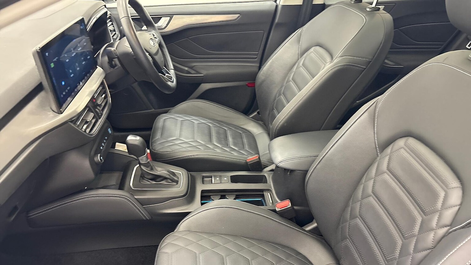 Used Ford Focus 2024 for sale - 77012373: Photo 18