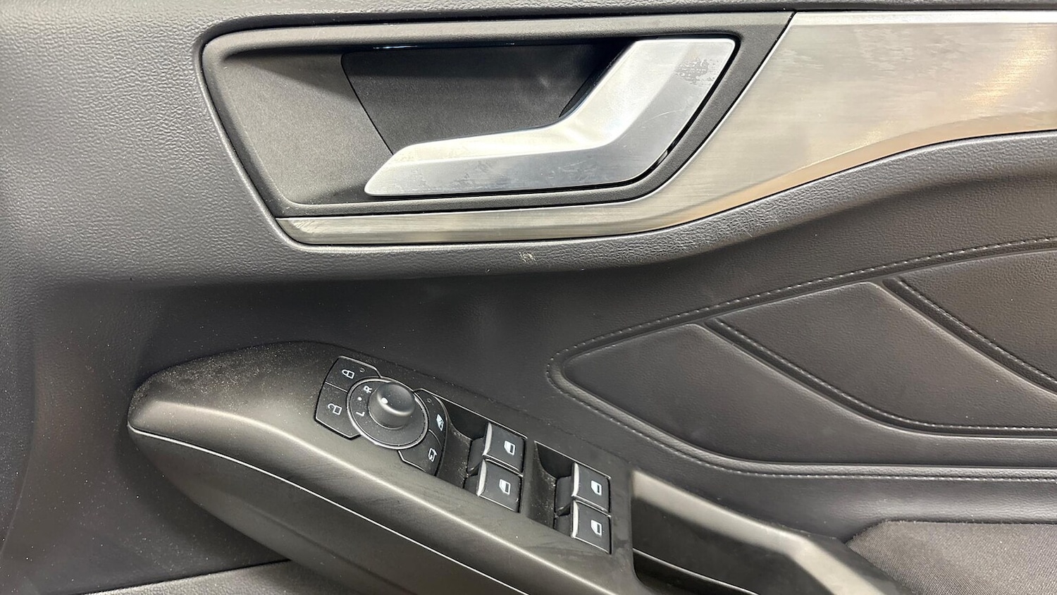 Used Ford Focus 2024 for sale - 77012373: Photo 23