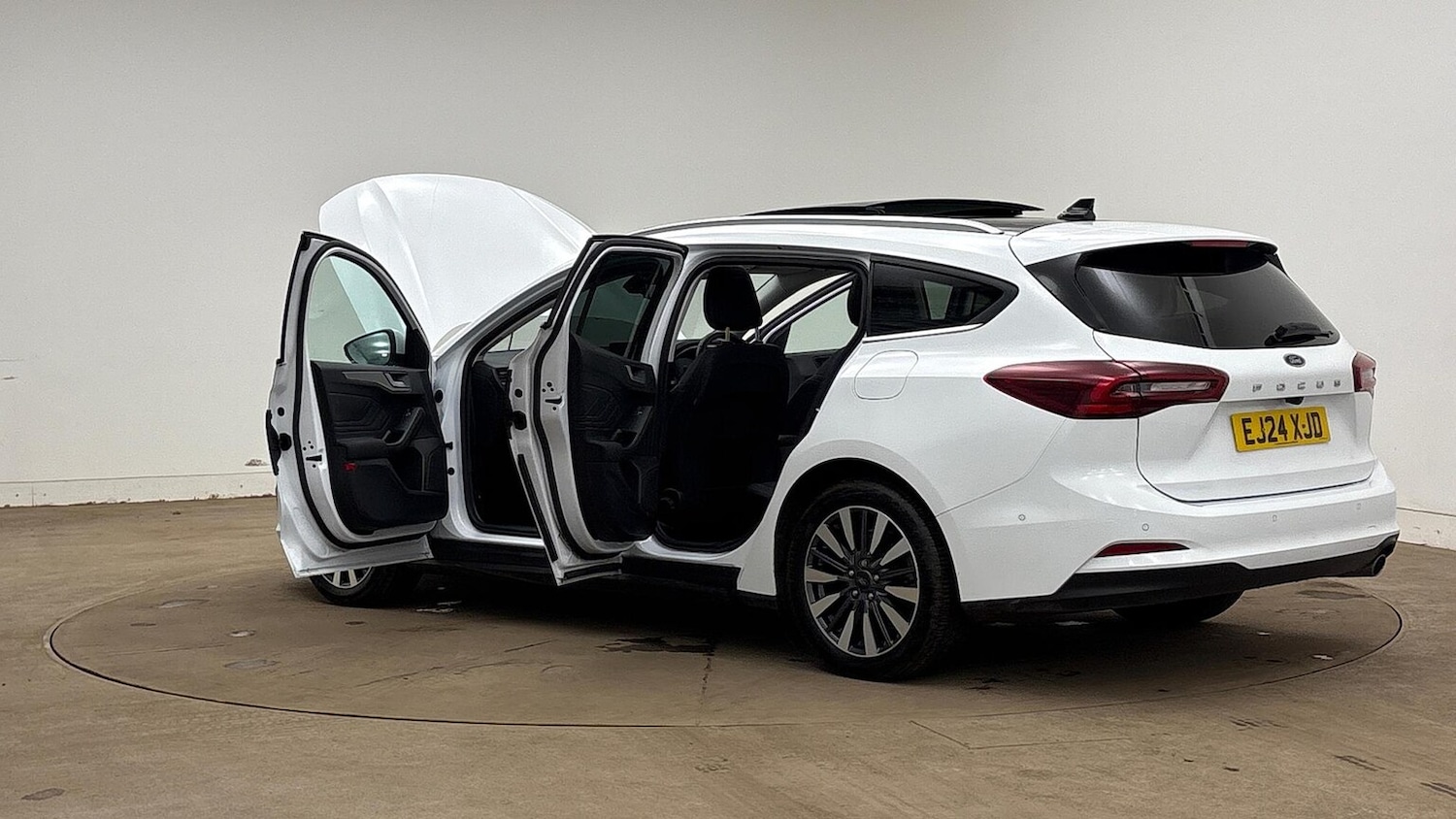 Used Ford Focus 2024 for sale - 77012373: Photo 25