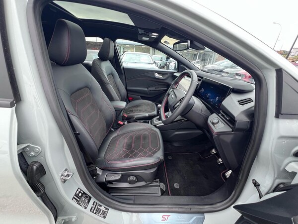 Used Ford Puma 2024 for sale - 76206060: Photo 31