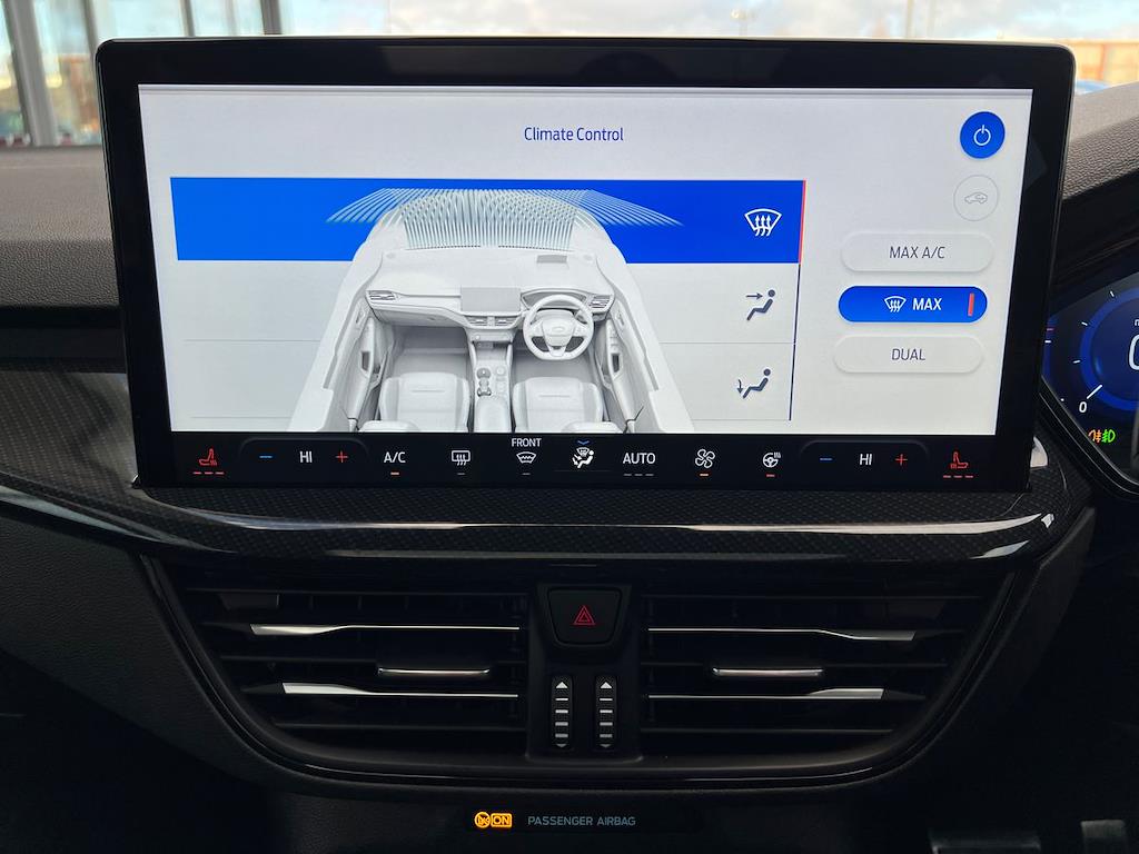 Used Ford Focus 2024 for sale - 76924627: Photo 12