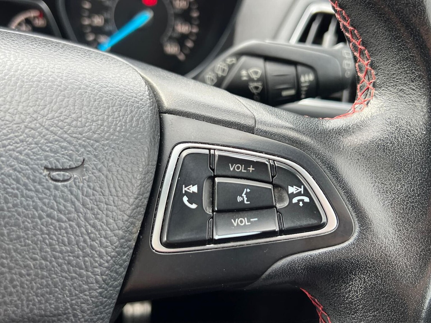 Used Ford Kuga 2017 for sale - 76387159: Photo 27