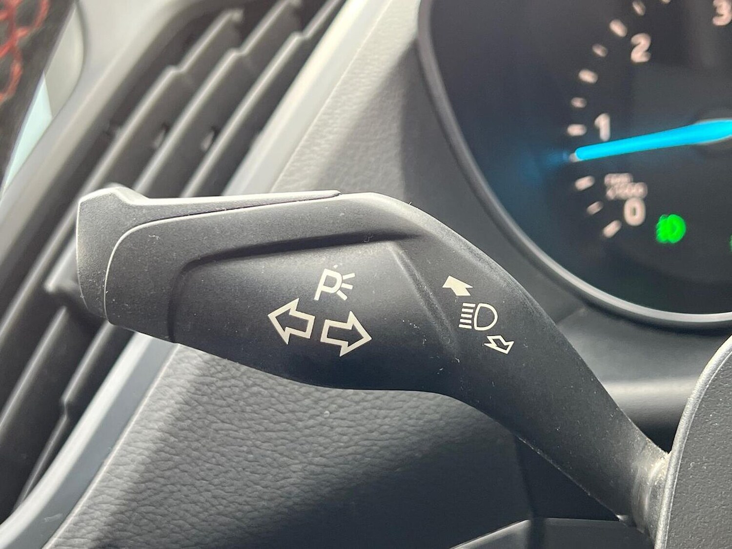 Used Ford Kuga 2017 for sale - 76387159: Photo 28