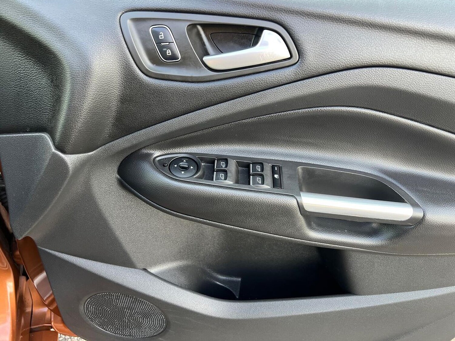 Used Ford Kuga 2017 for sale - 76387159: Photo 30