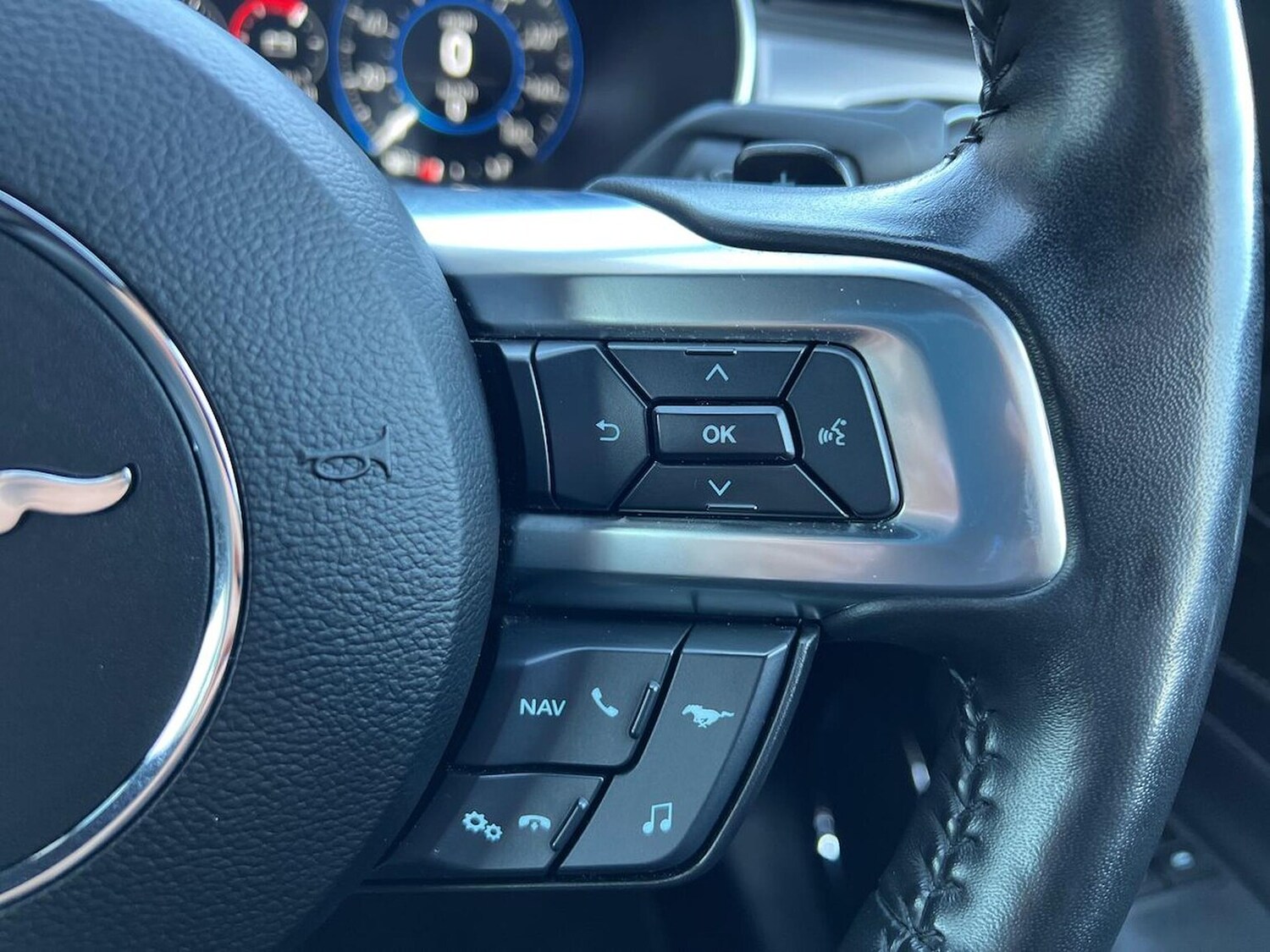 Used Ford Mustang 2019 for sale - 76611631: Photo 27